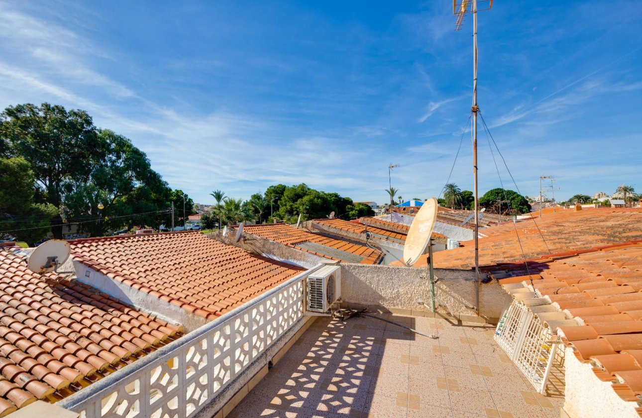 Resale - Terraced house -
Torrevieja - Los Ángeles