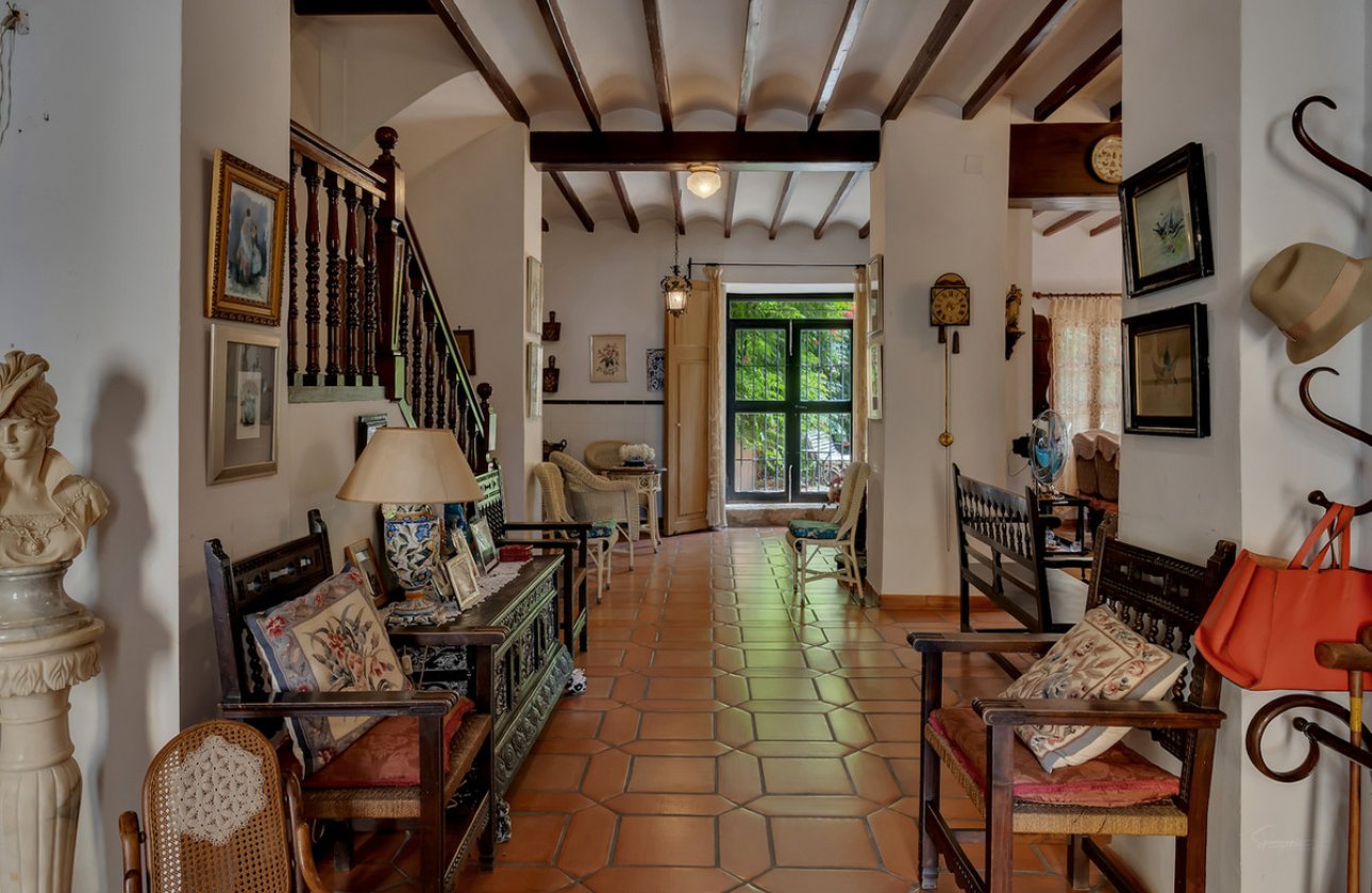 Resale - Town House -
Alcalalí - Alcalalí Centro