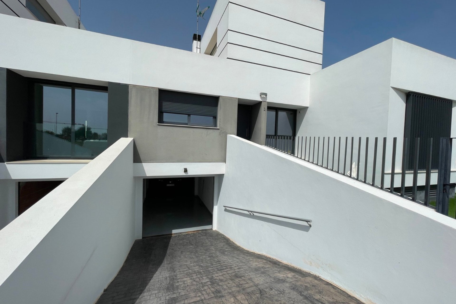 Resale - Town House -
Alicante - Alicante Centro