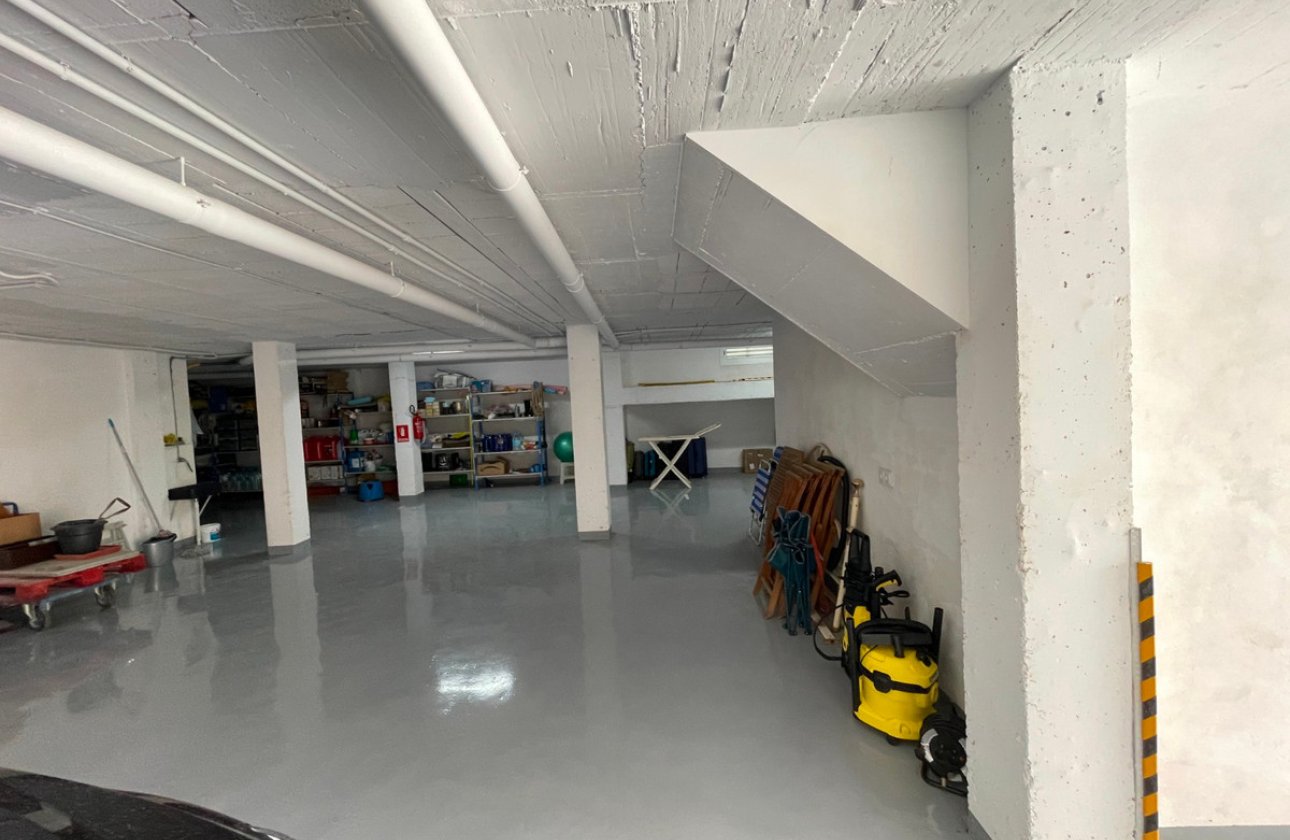 Resale - Town House -
Alicante - Alicante Centro