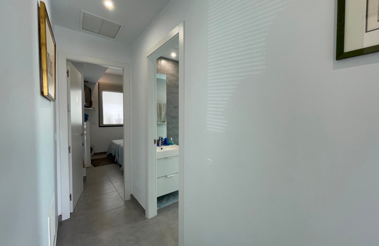 Resale - Town House -
Alicante - Alicante Centro