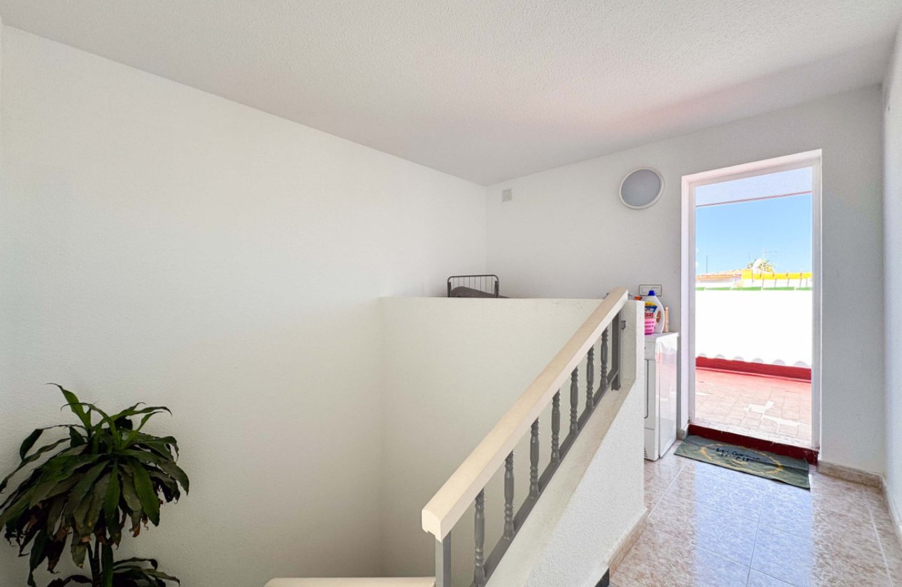 Resale - Town House -
Alicante City - Parque de las Naciones