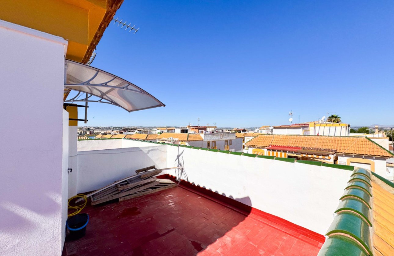 Resale - Town House -
Alicante City - Parque de las Naciones