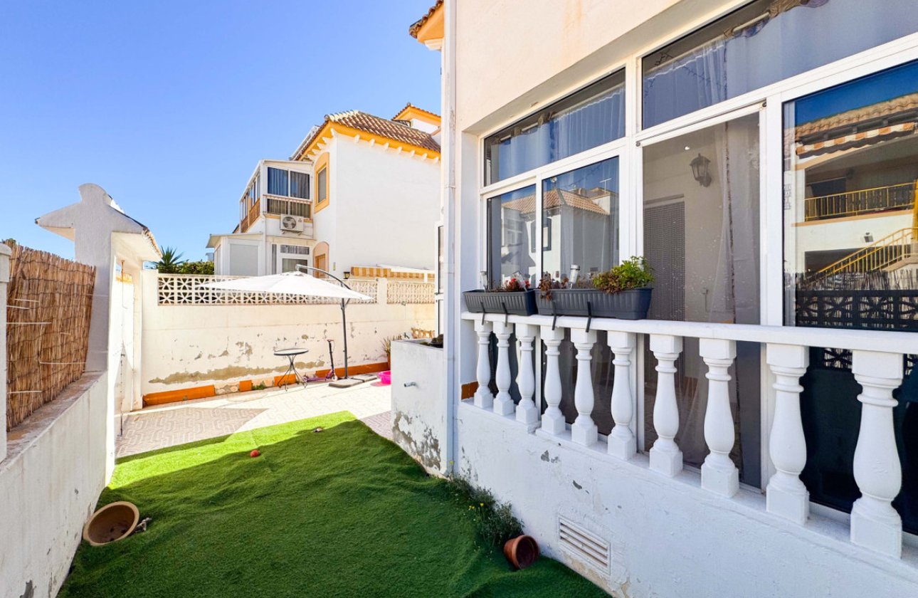 Resale - Town House -
Alicante City - Parque de las Naciones