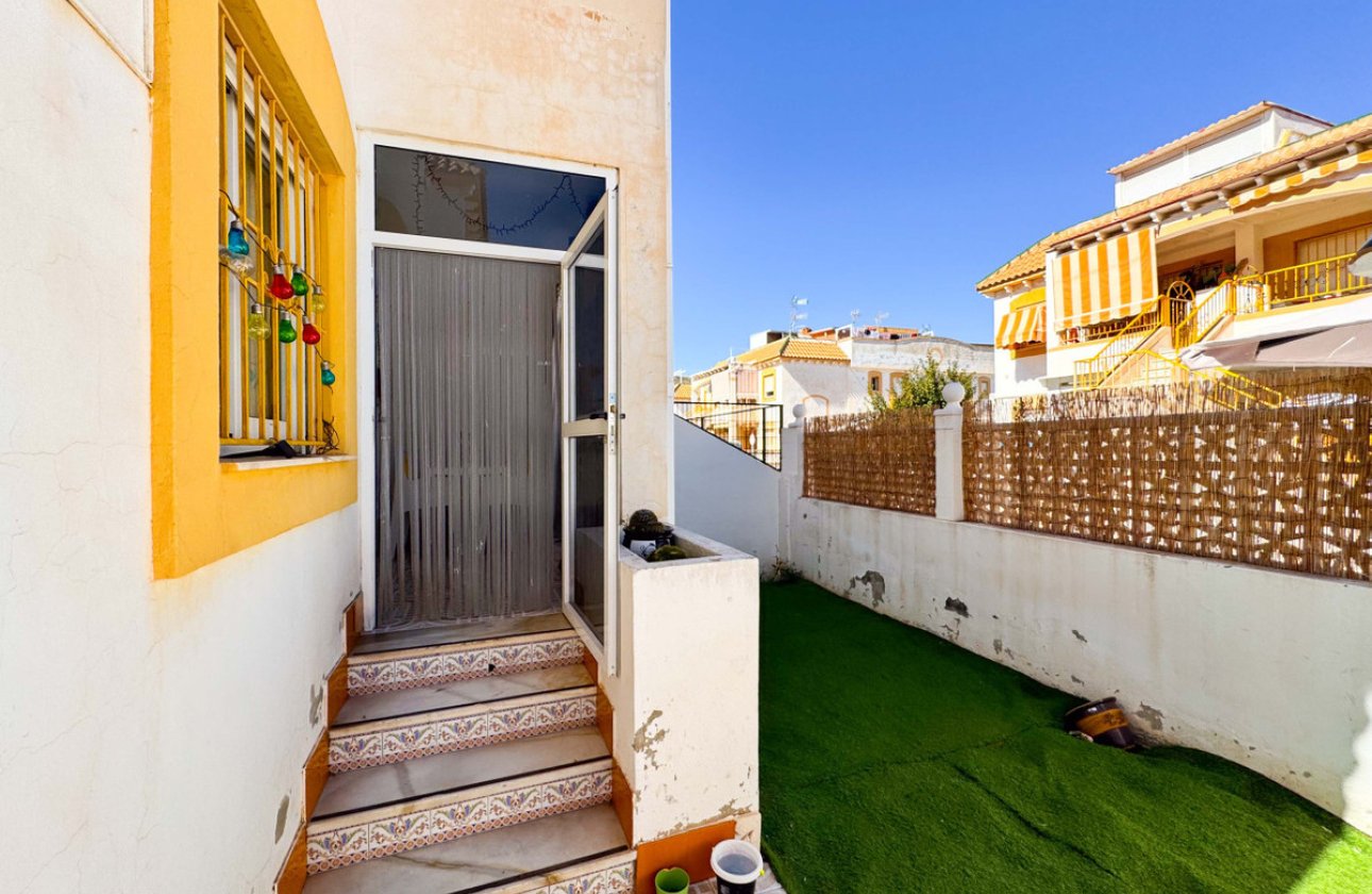 Resale - Town House -
Alicante City - Parque de las Naciones