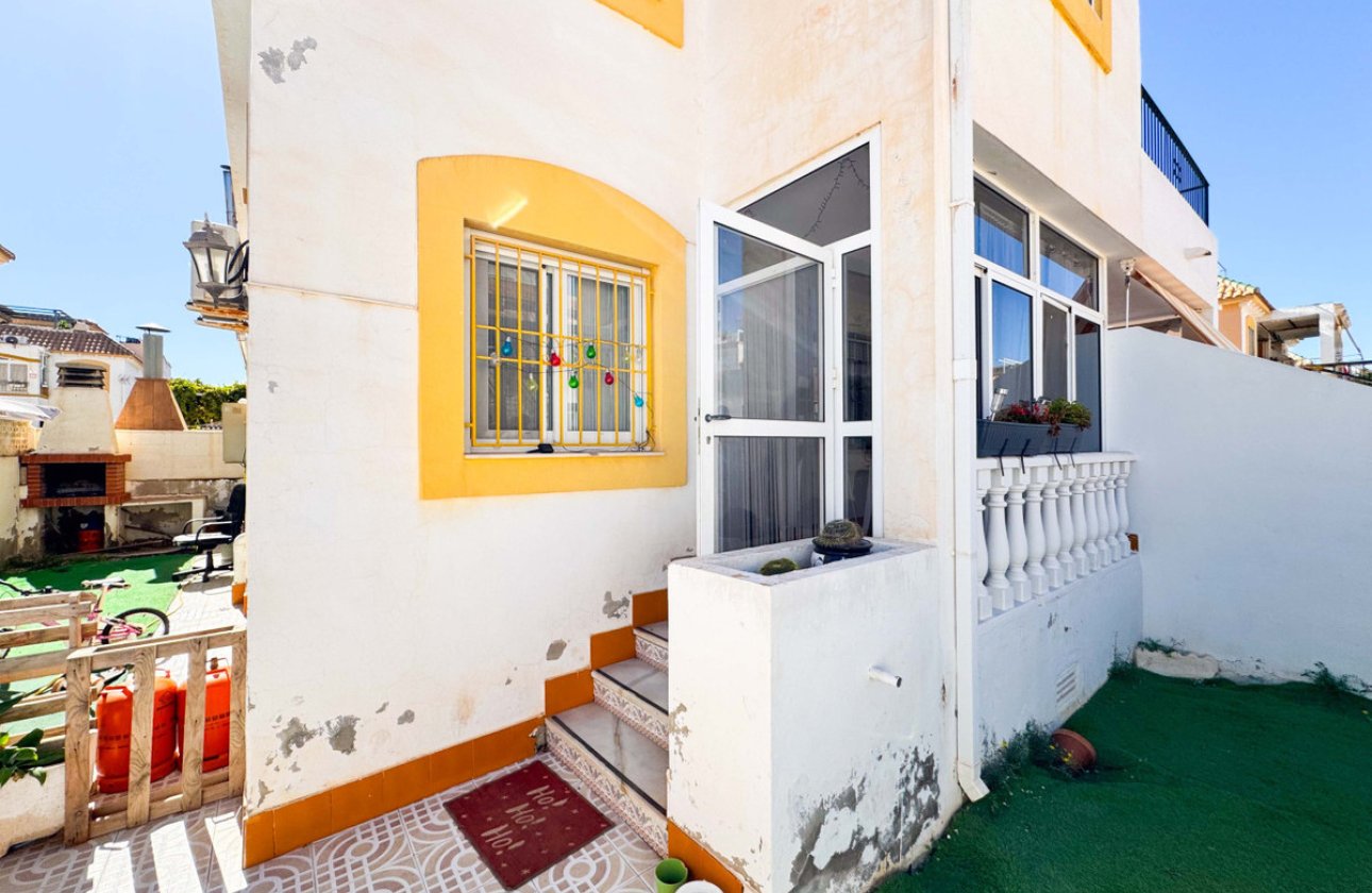 Resale - Town House -
Alicante City - Parque de las Naciones