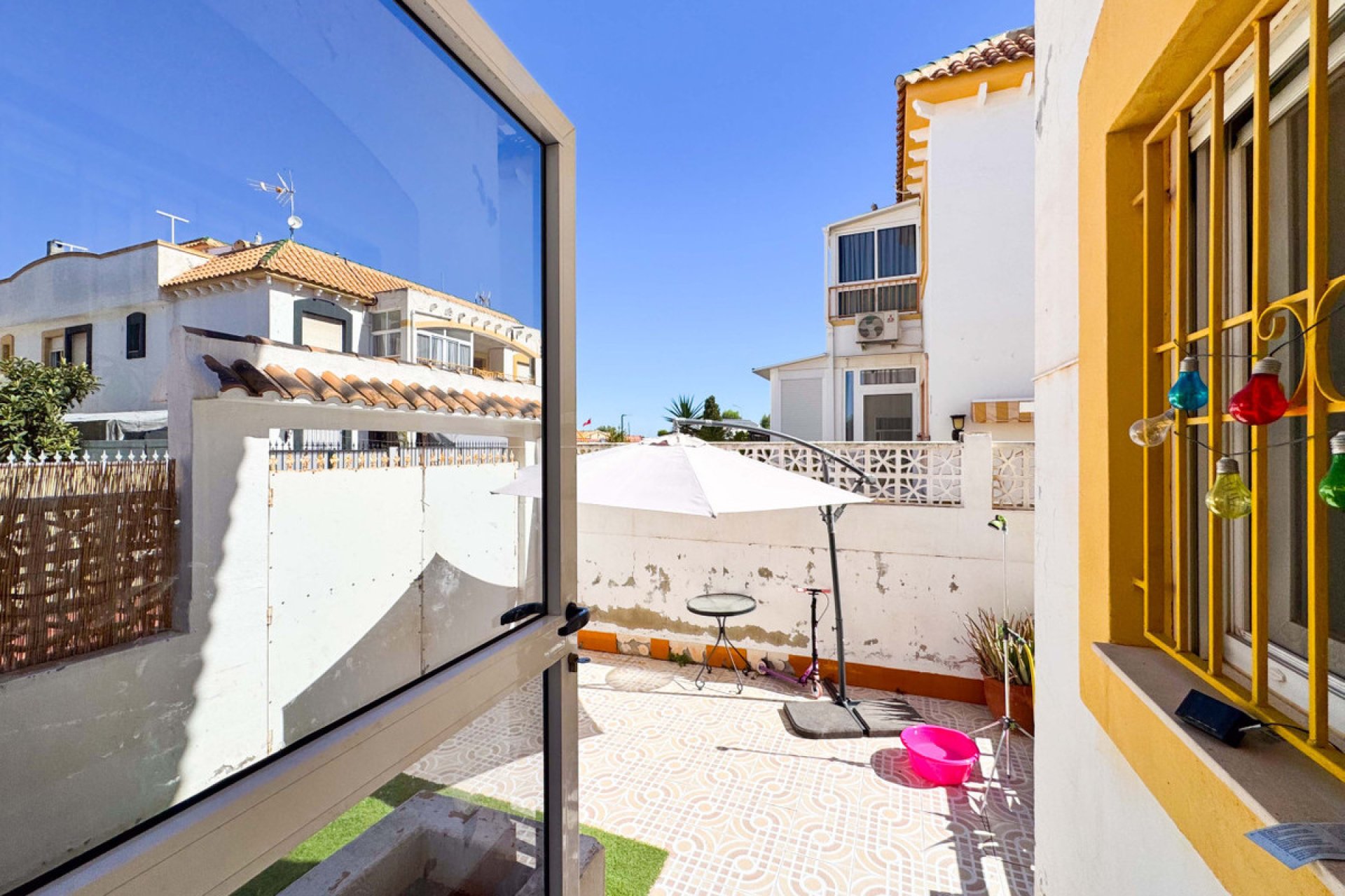 Resale - Town House -
Alicante City - Parque de las Naciones