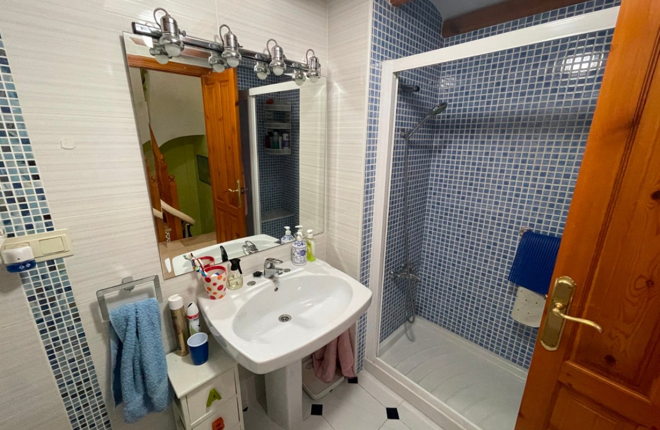 Resale - Town House -
Guardamar del Segura - Guardamar del Segura Centro