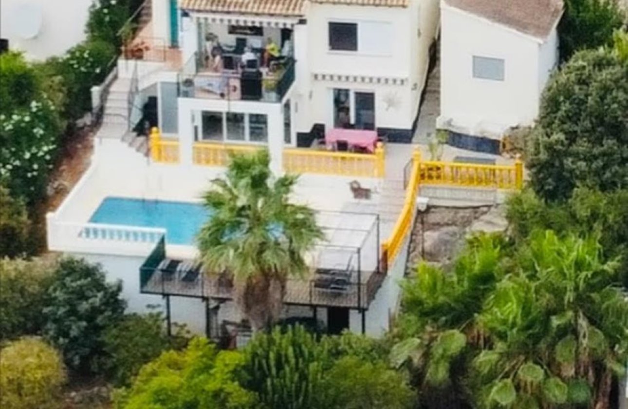 Resale - Town House -
Jalón - Jalon Centro