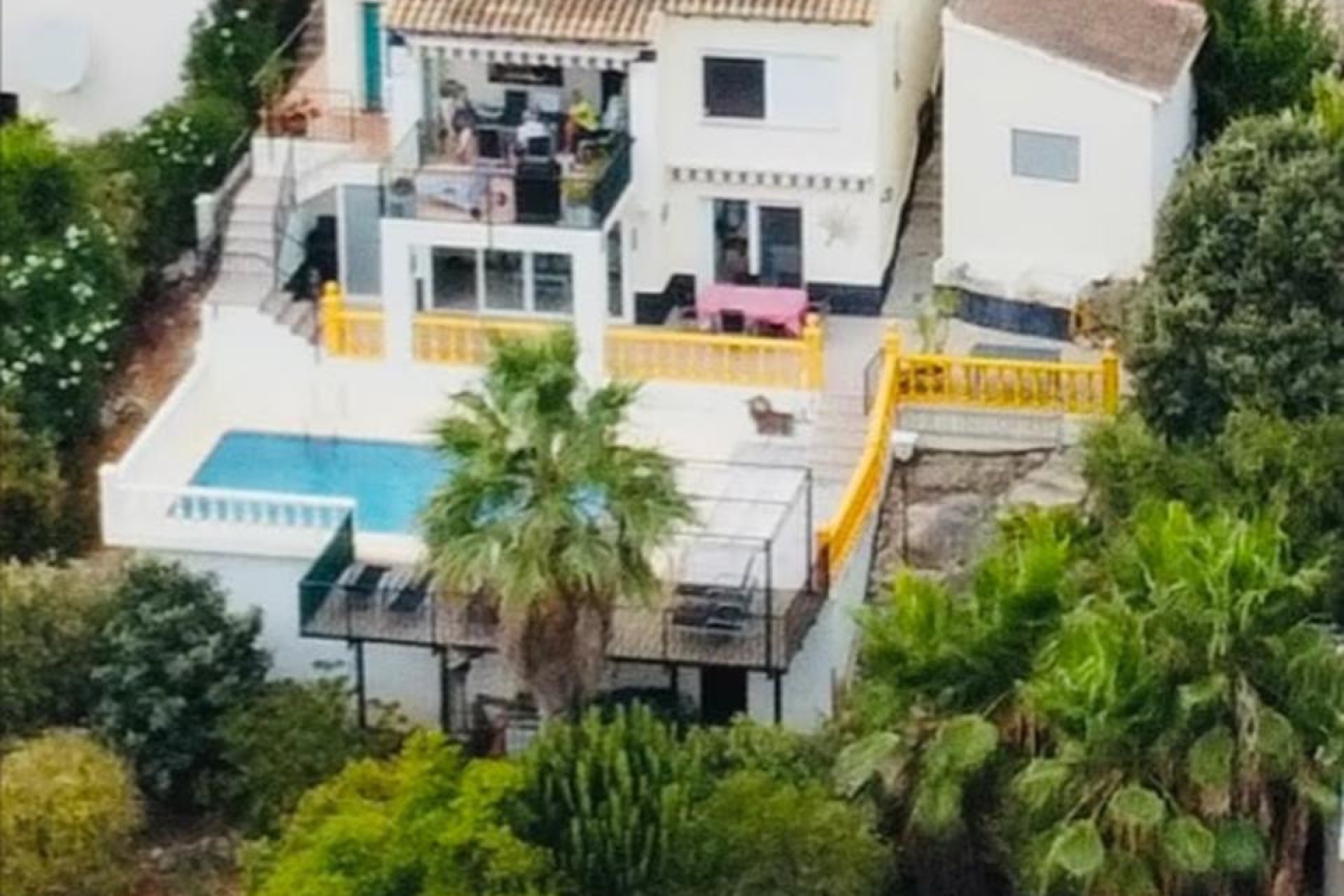 Resale - Town House -
Jalón - Jalon Centro