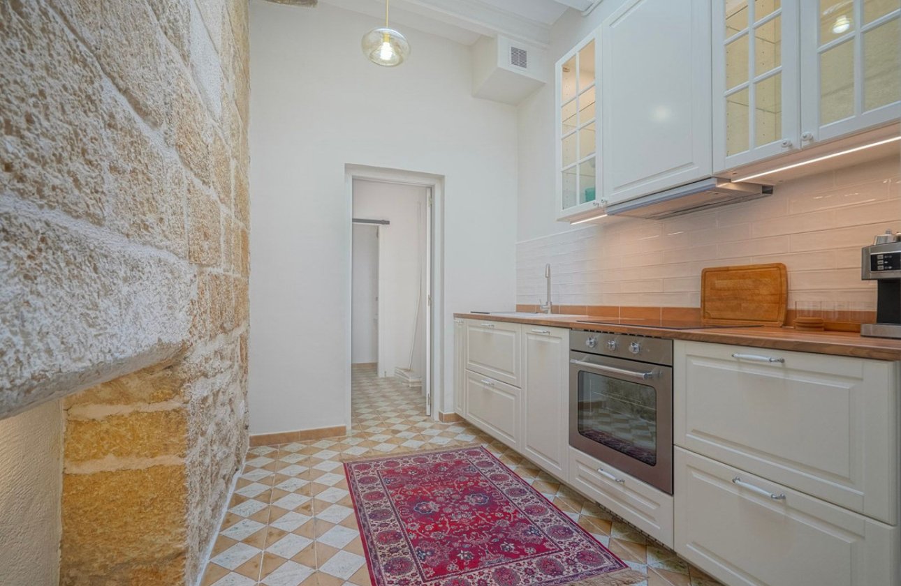 Resale - Town House -
Jávea - Xàbia - Jávea - Xàbia Centro