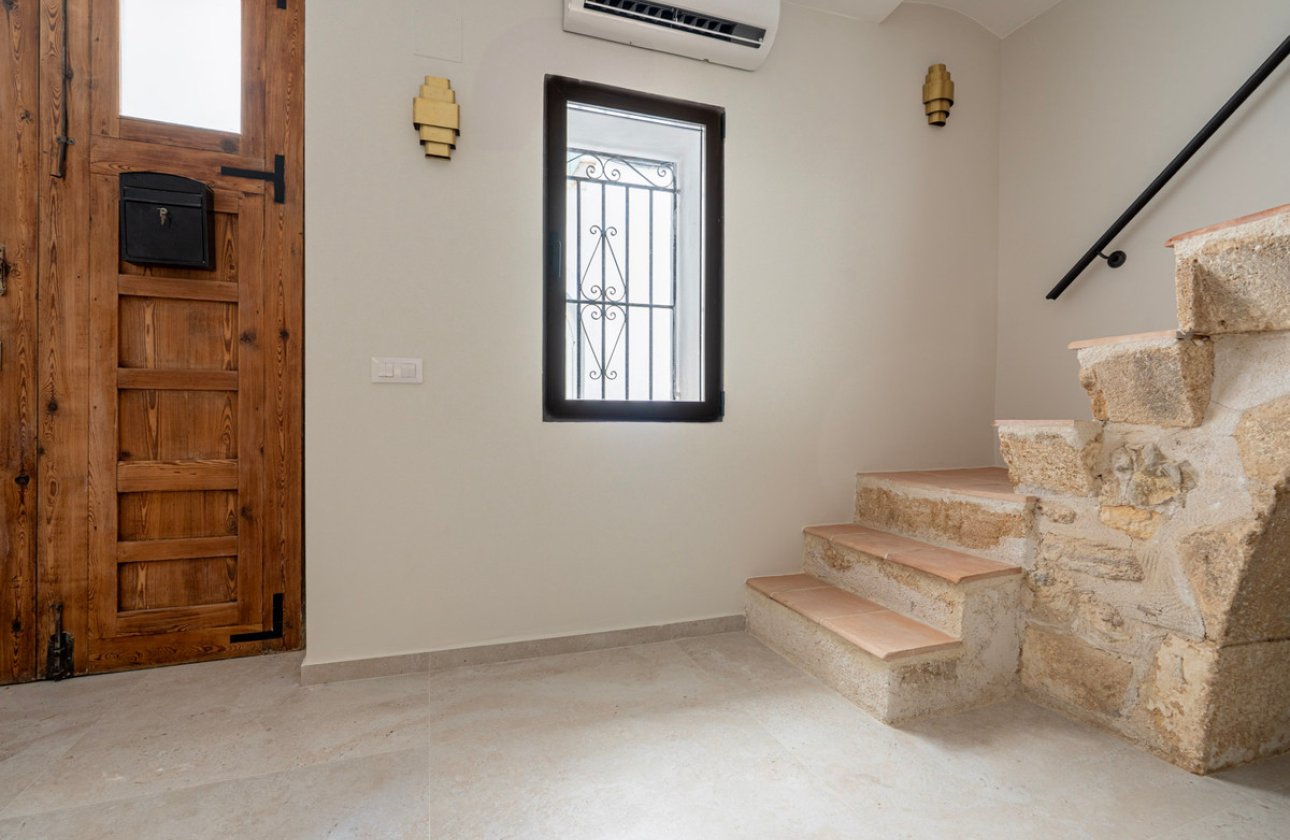 Resale - Town House -
Jávea - Xàbia - Jávea - Xàbia Centro