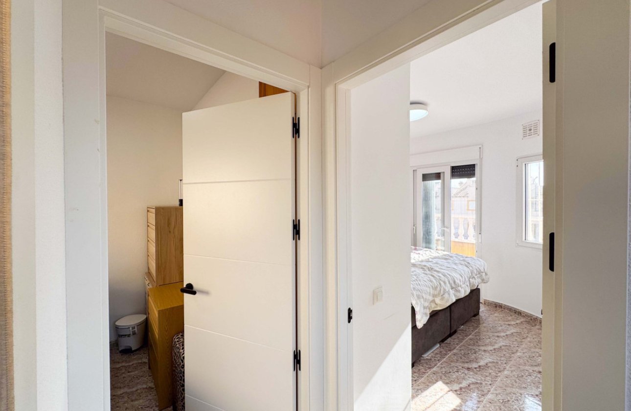 Resale - Town House -
Orihuela - La Regia