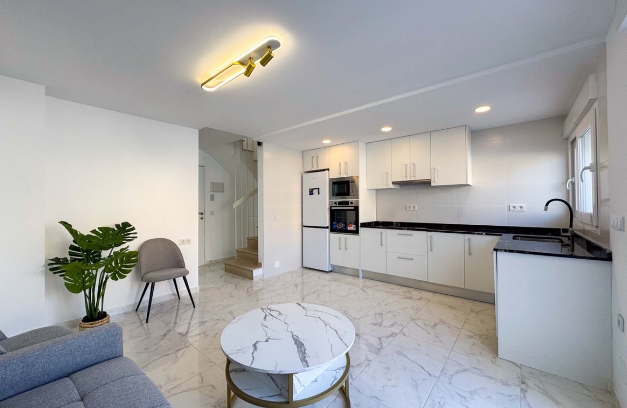 Resale - Town House -
Orihuela - Los Balcones