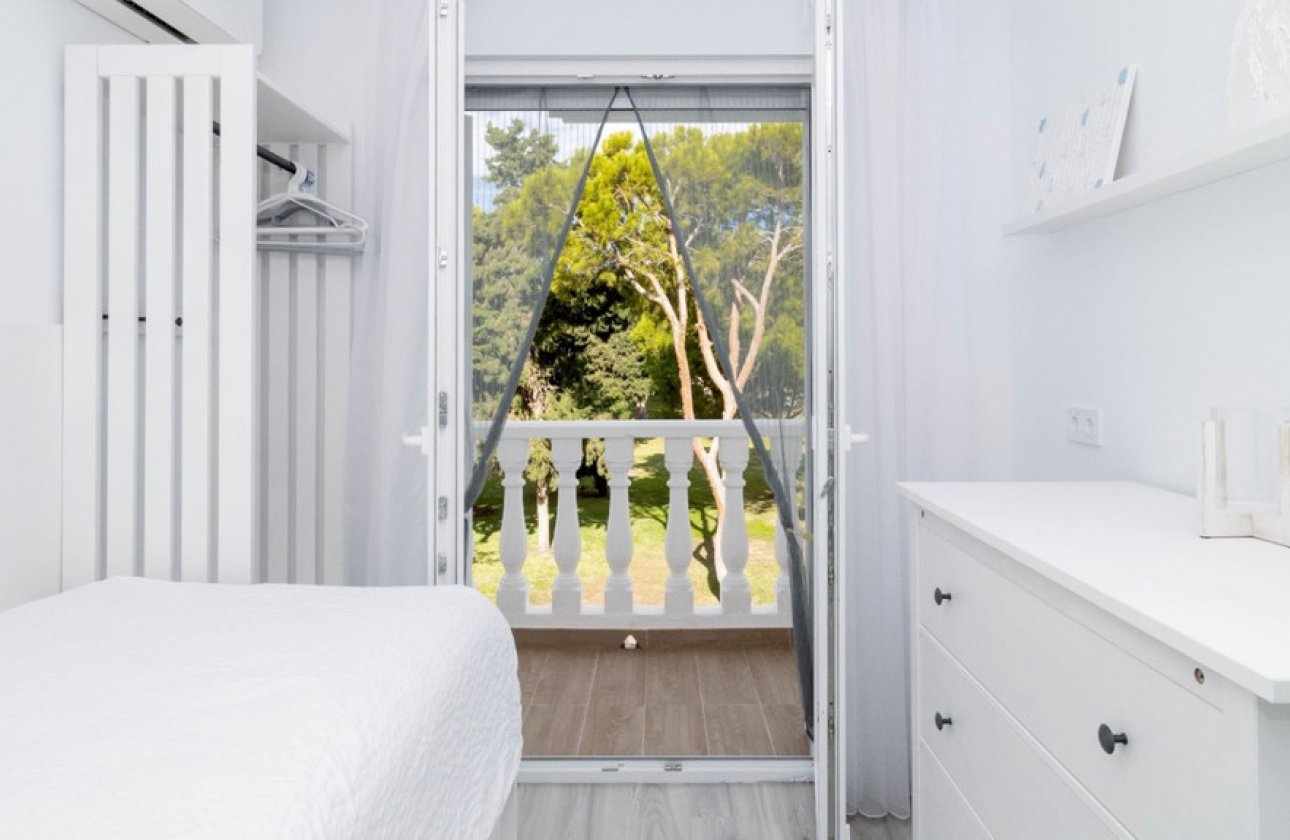 Resale - Town House -
Orihuela - Orihuela Costa