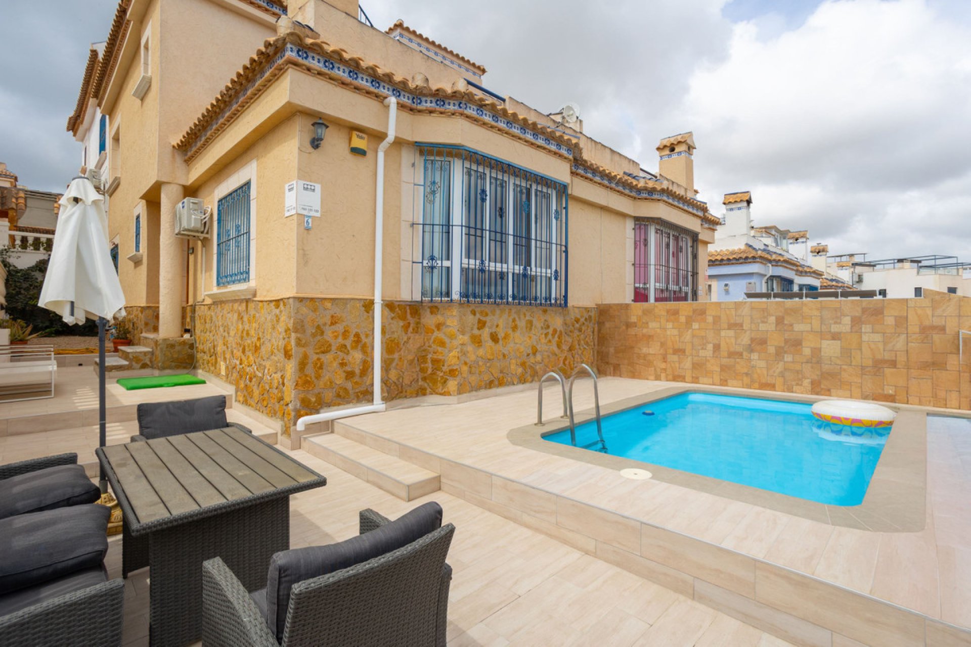Resale - Town House -
Orihuela - Villamartin
