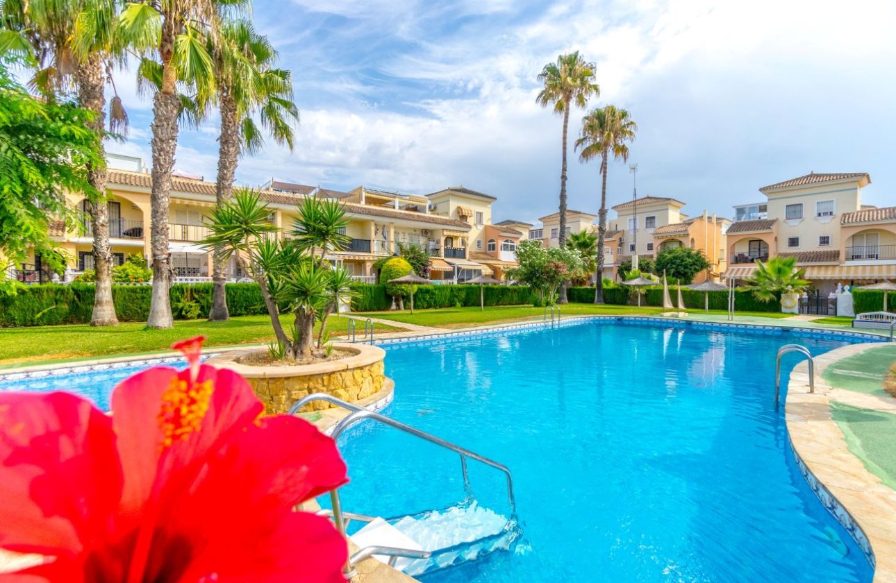 Resale - Town House -
Playa Flamenca