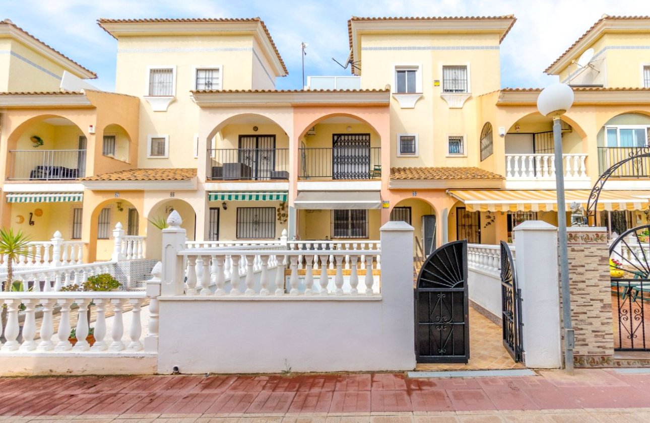 Resale - Town House -
Playa Flamenca