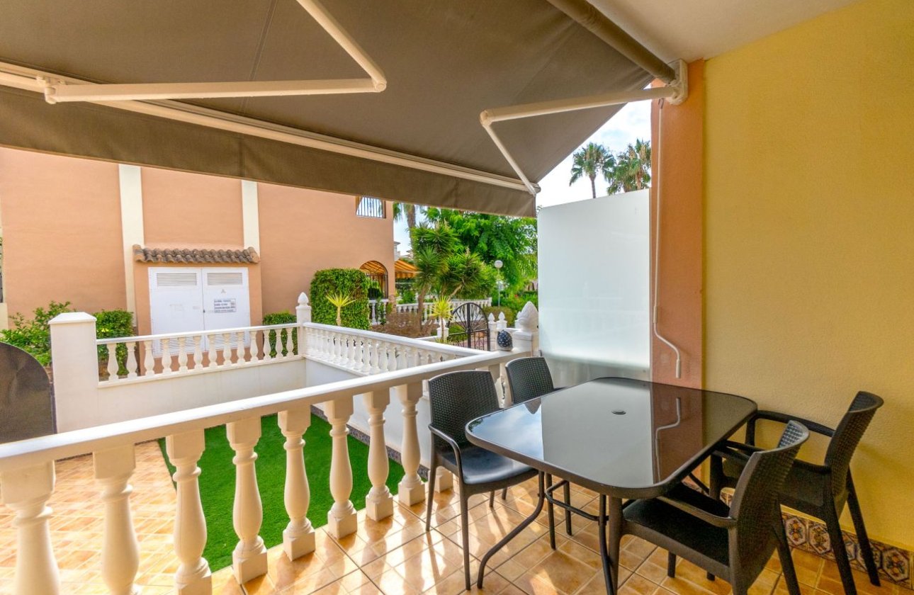Resale - Town House -
Playa Flamenca