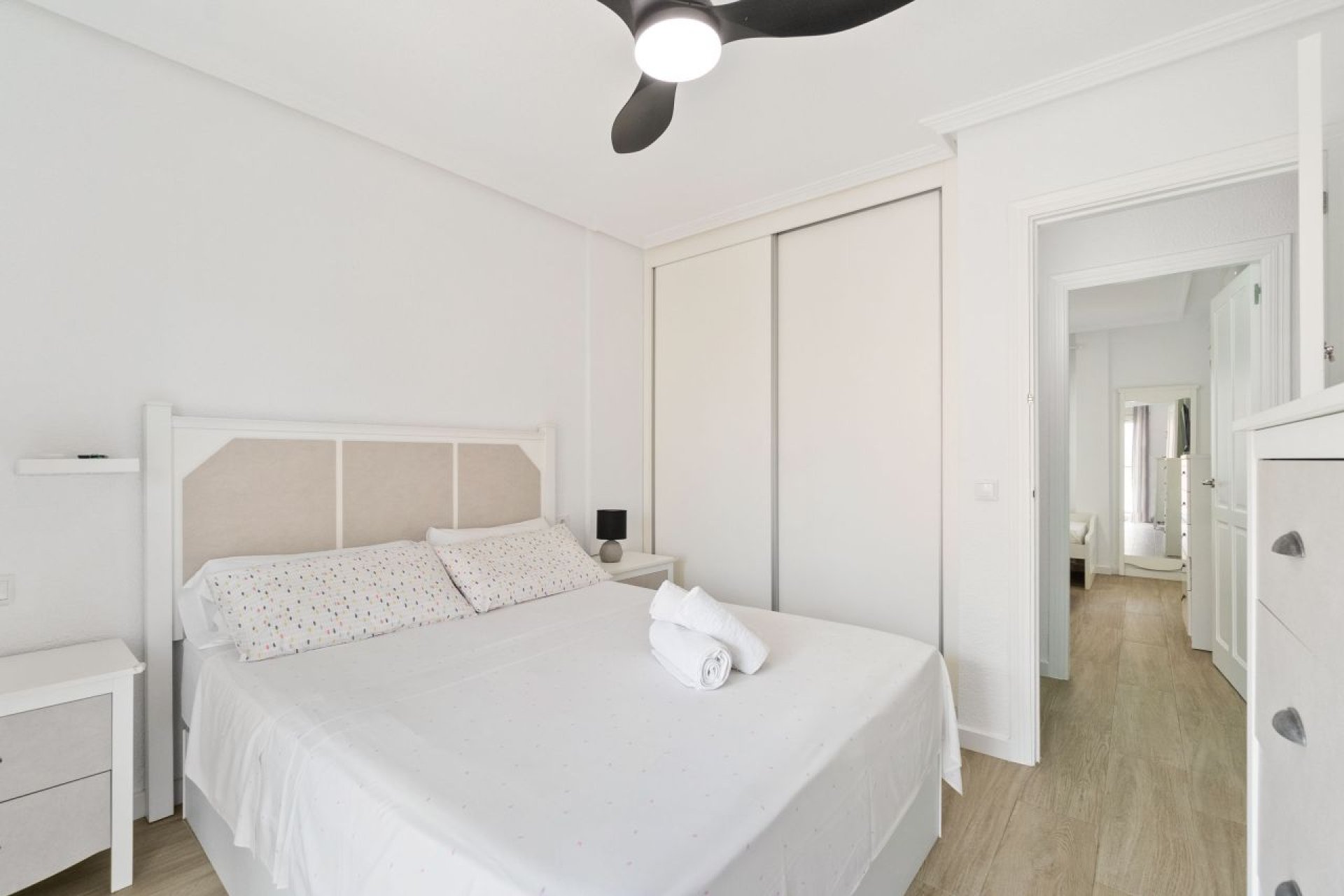 Resale - Town House -
Playa Flamenca