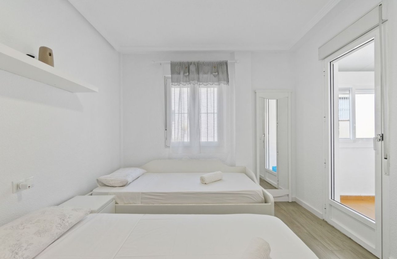 Resale - Town House -
Playa Flamenca