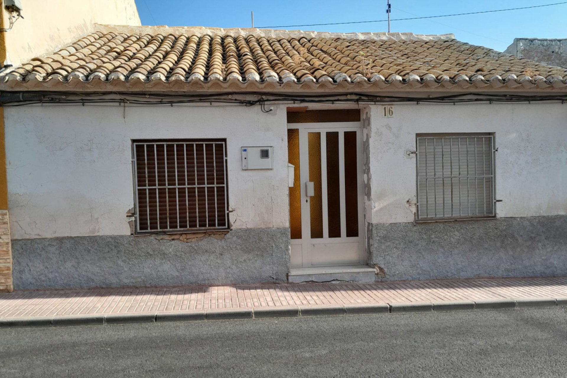 Resale - Town House -
Salinas - Salinas Centro