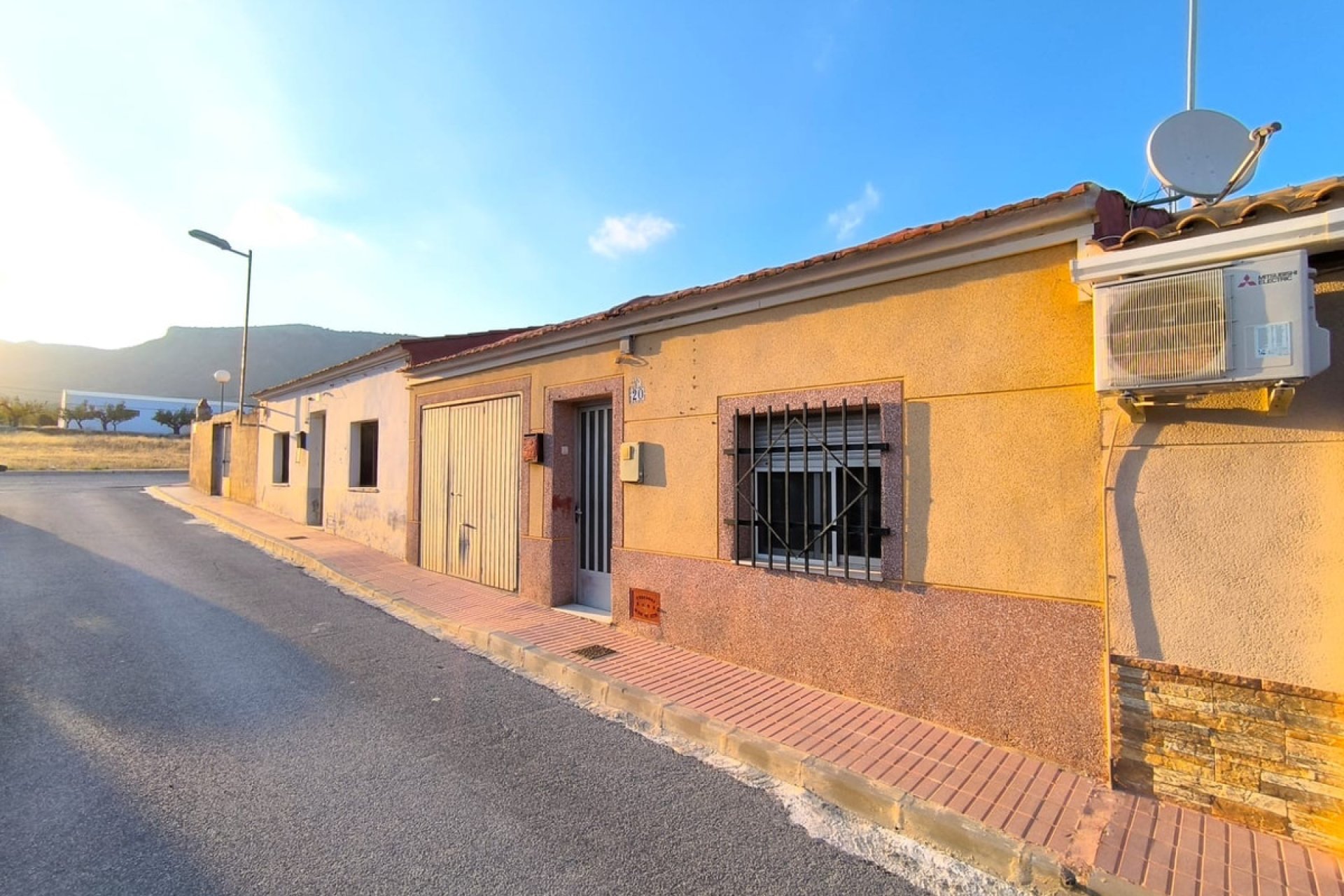 Resale - Town House -
Salinas - Salinas Centro
