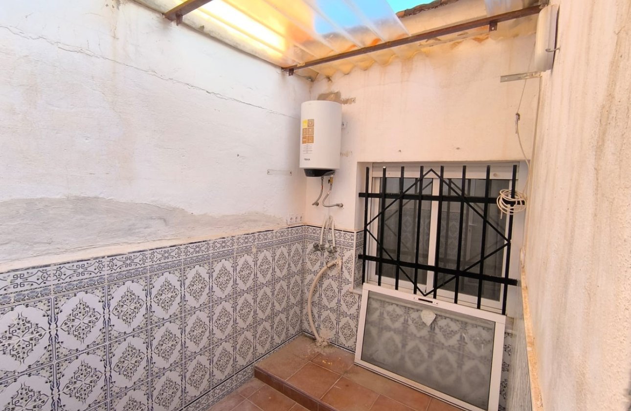 Resale - Town House -
Salinas - Salinas Centro