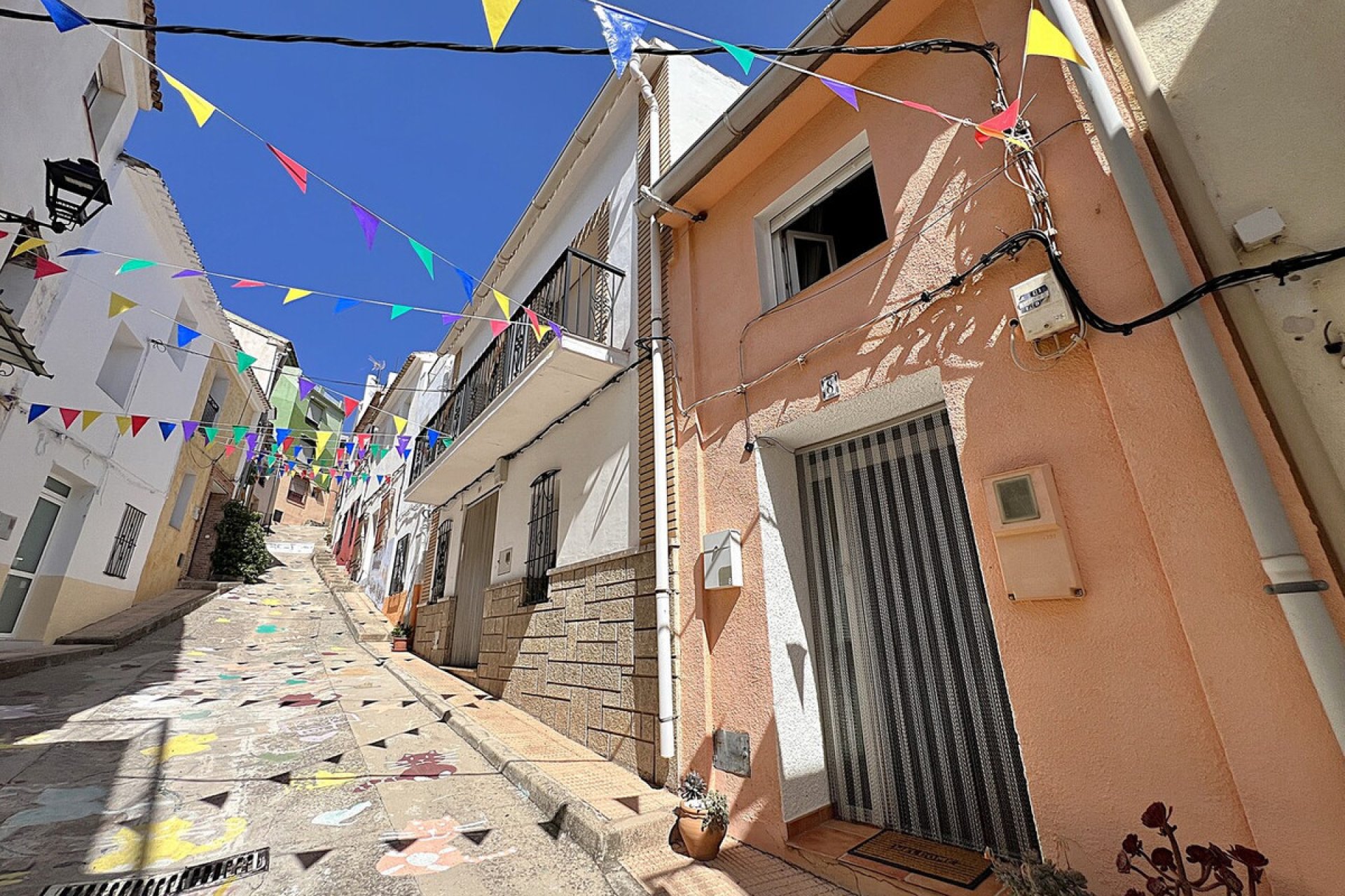 Resale - Town House -
Tárbena