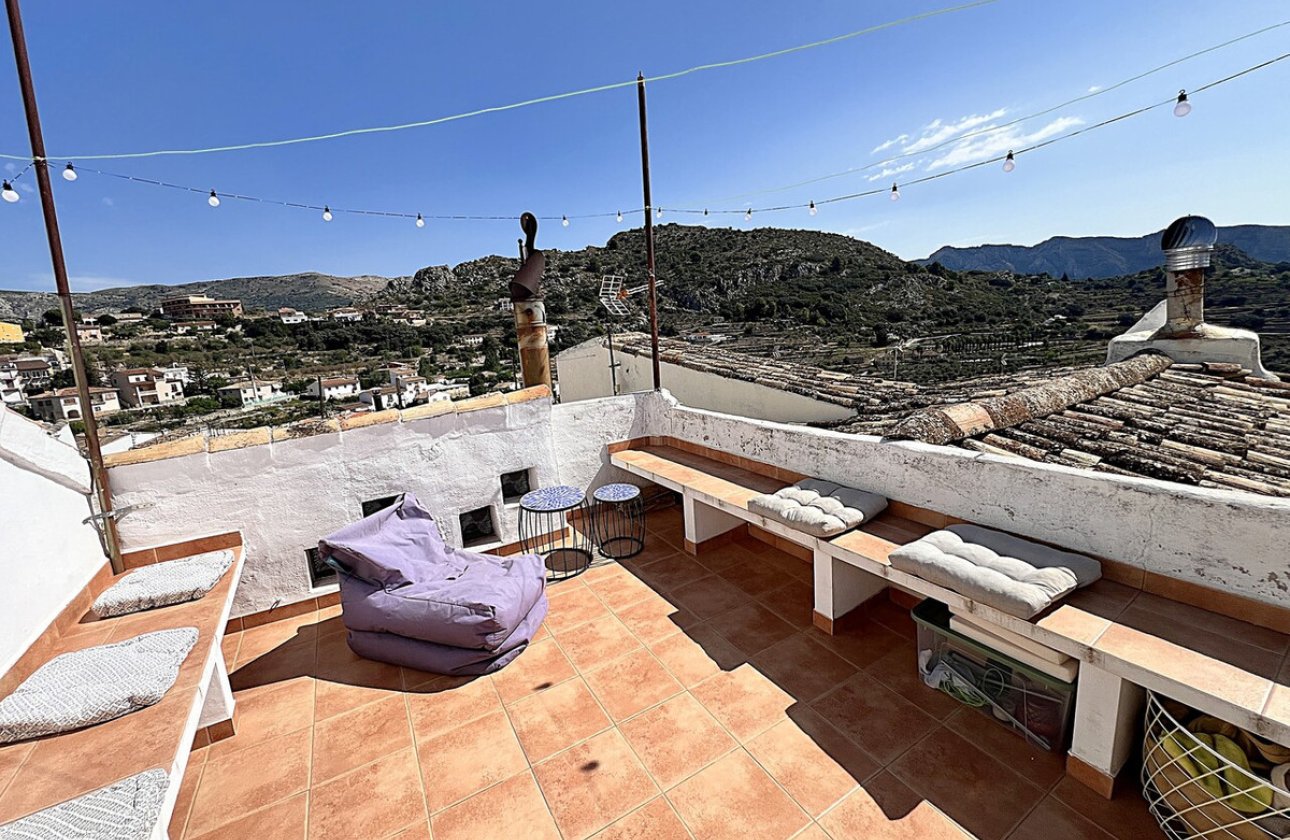 Resale - Town House -
Tárbena