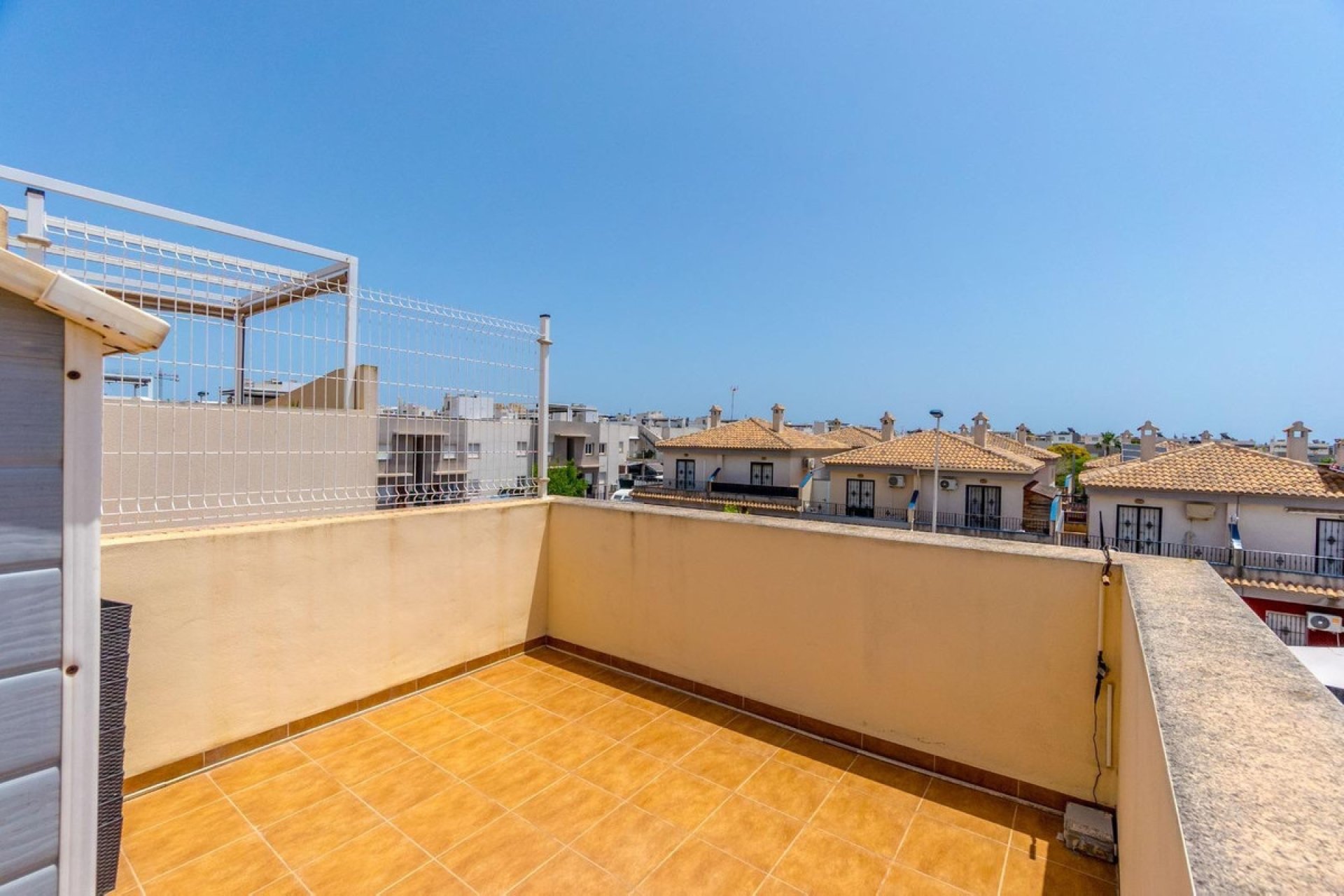 Resale - Town House -
Torrevieja - Aguas Nuevas