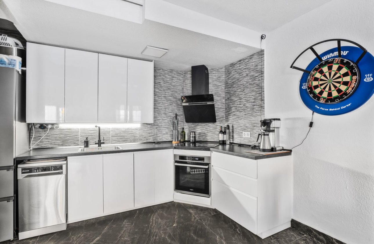 Resale - Town House -
Torrevieja - La Mata