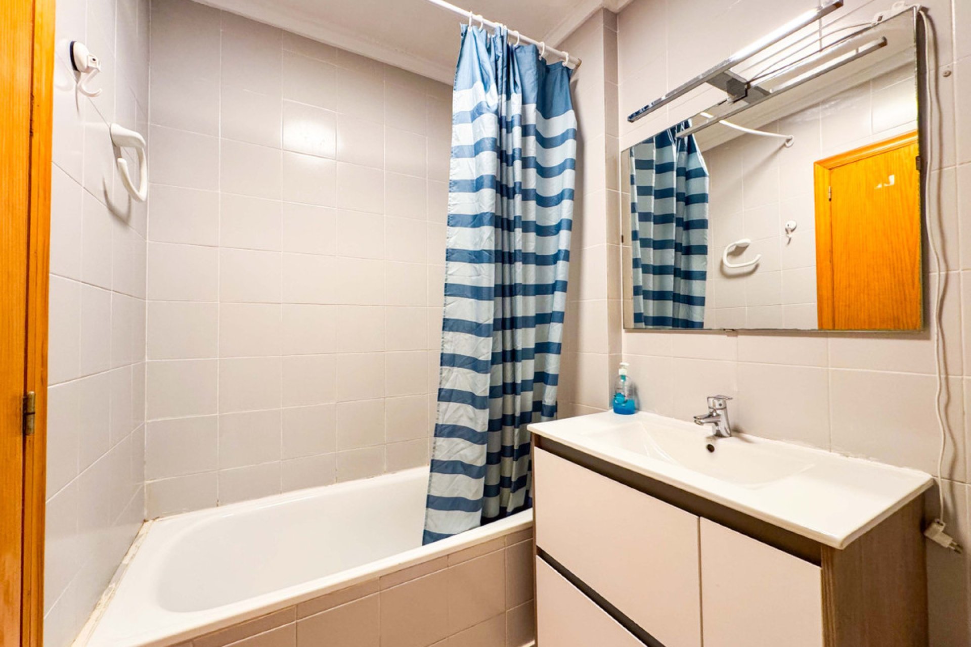 Resale - Town House -
Torrevieja - PLAYA DE LA MATA