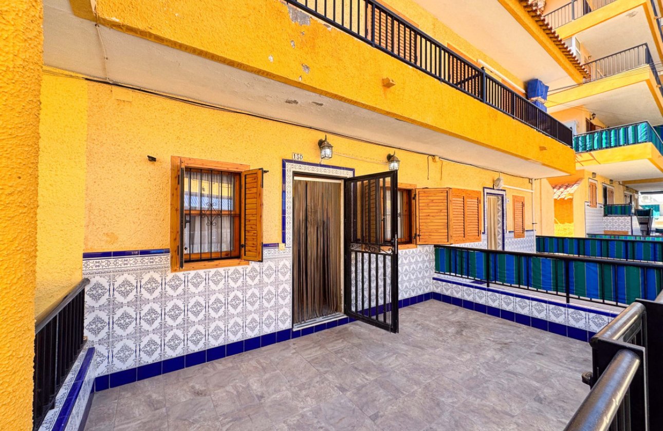 Resale - Town House -
Torrevieja - PLAYA DE LA MATA