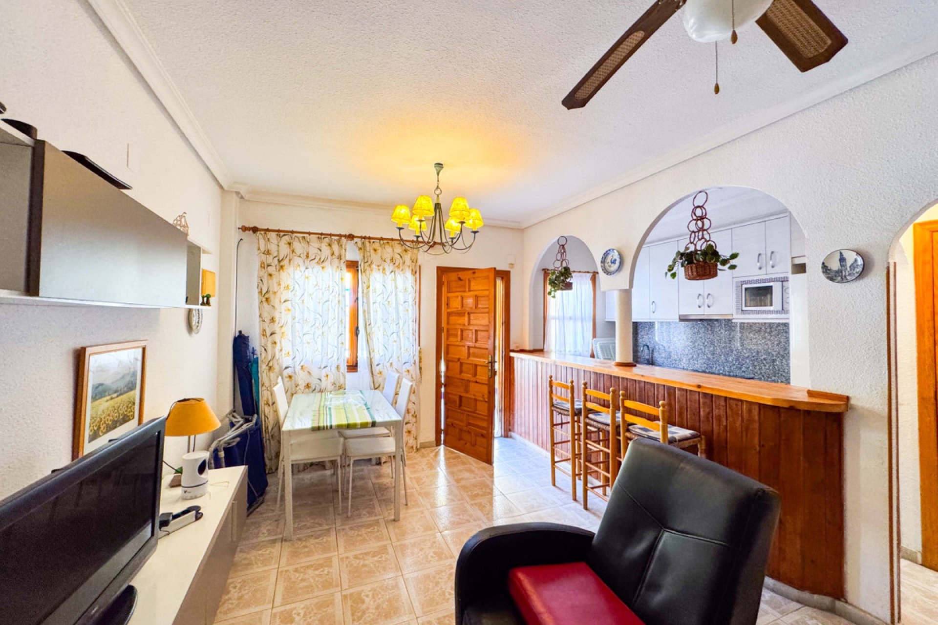 Resale - Town House -
Torrevieja - PLAYA DE LA MATA