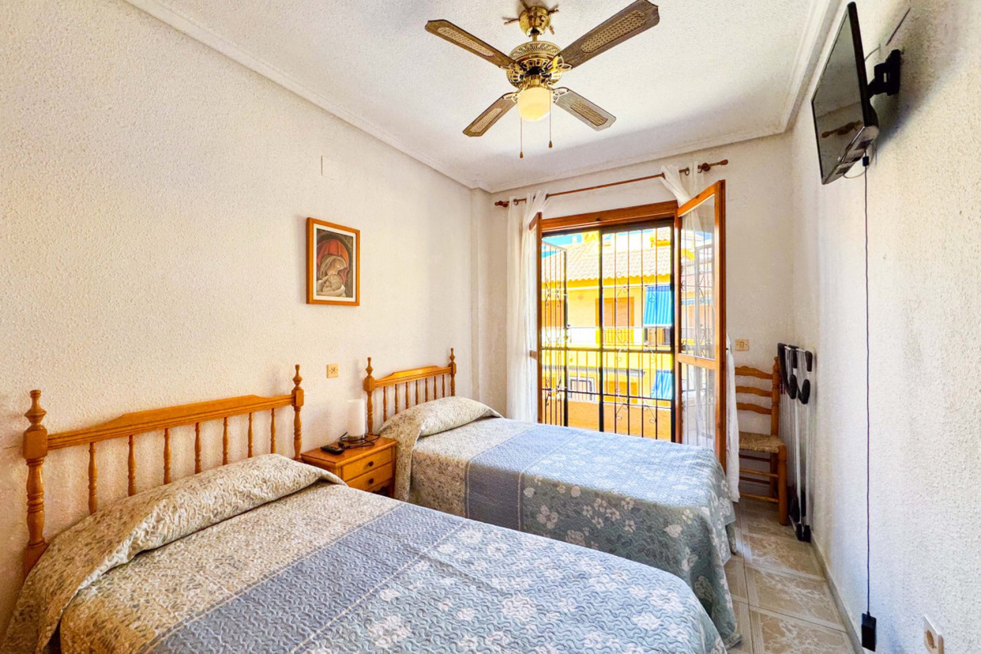 Resale - Town House -
Torrevieja - PLAYA DE LA MATA