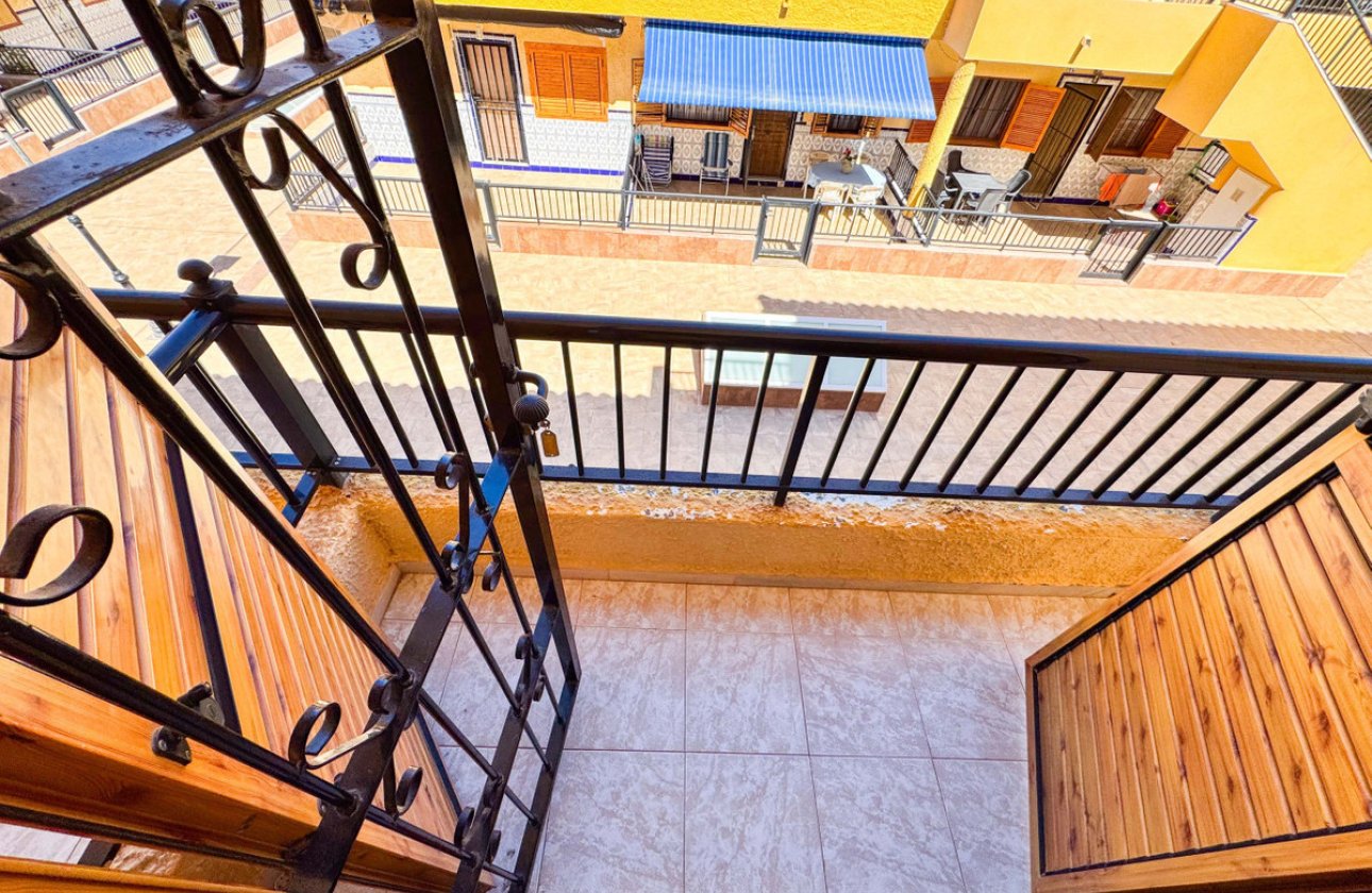 Resale - Town House -
Torrevieja - PLAYA DE LA MATA