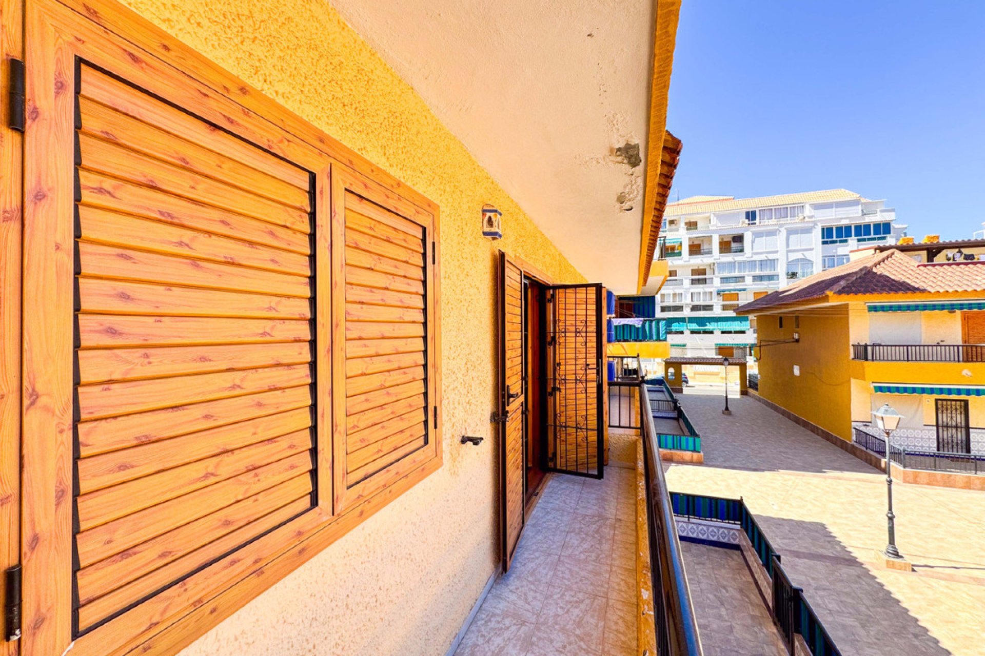 Resale - Town House -
Torrevieja - PLAYA DE LA MATA