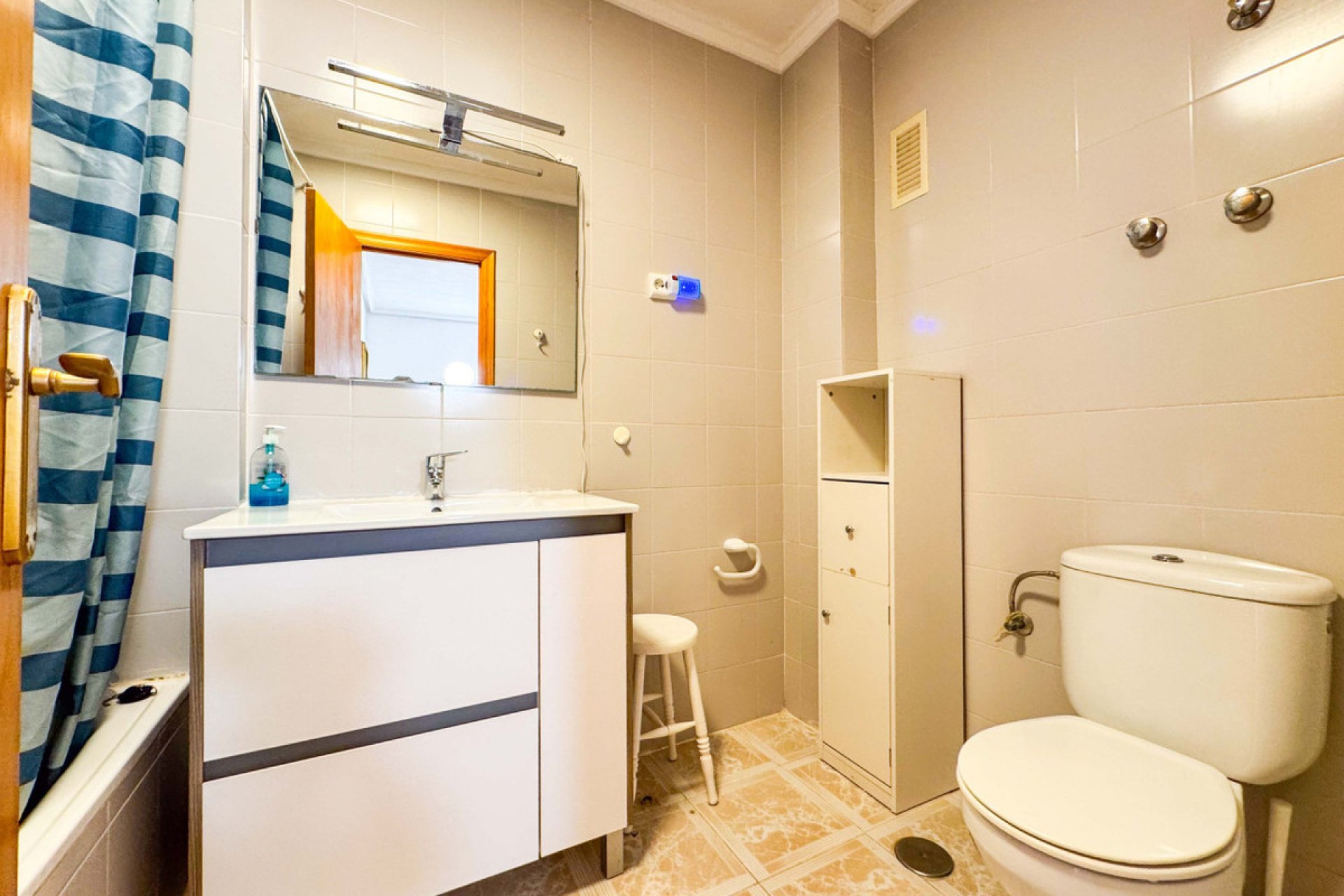 Resale - Town House -
Torrevieja - PLAYA DE LA MATA