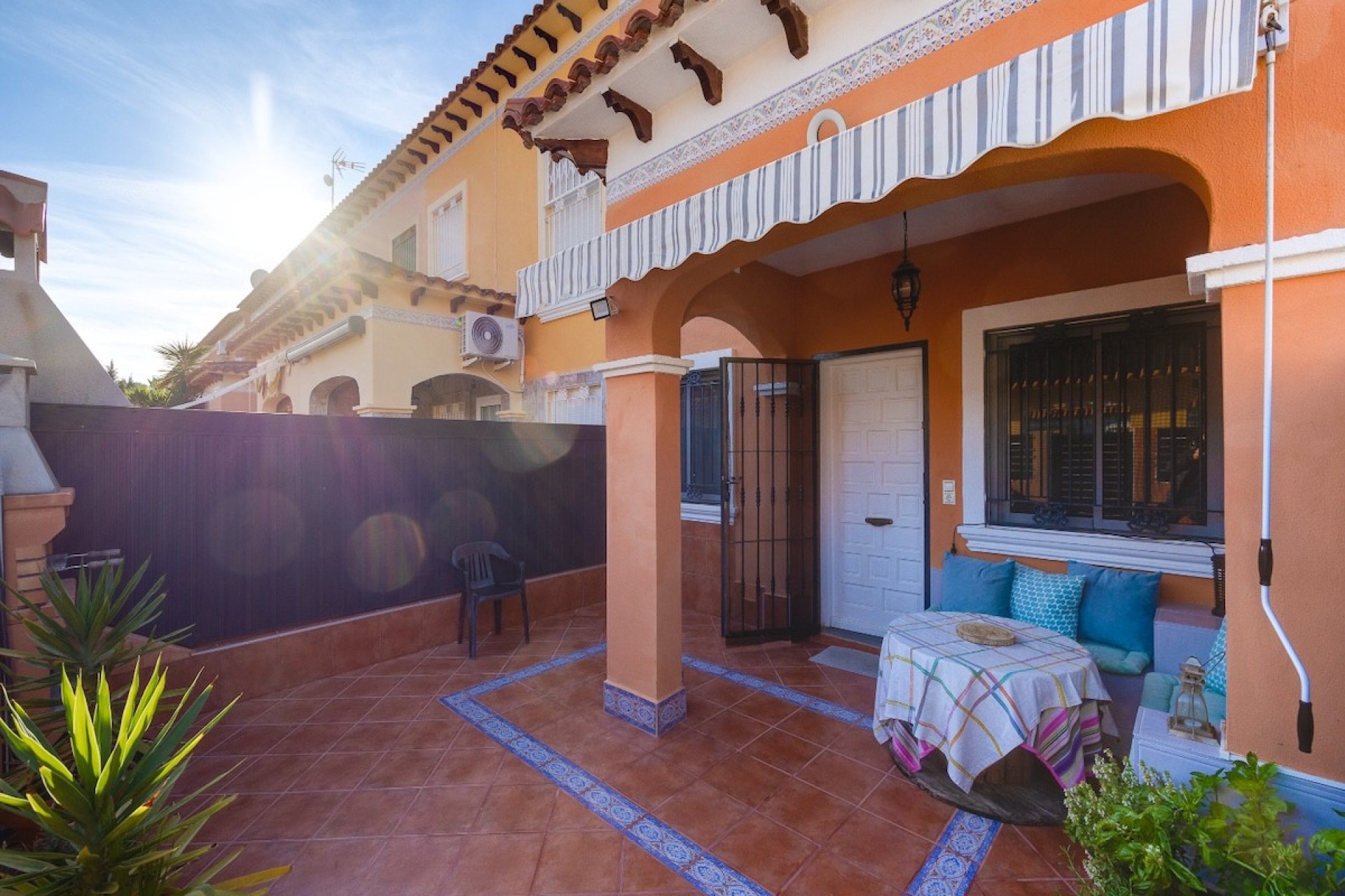 Resale - Town House -
Torrevieja - Torrevieja Centro