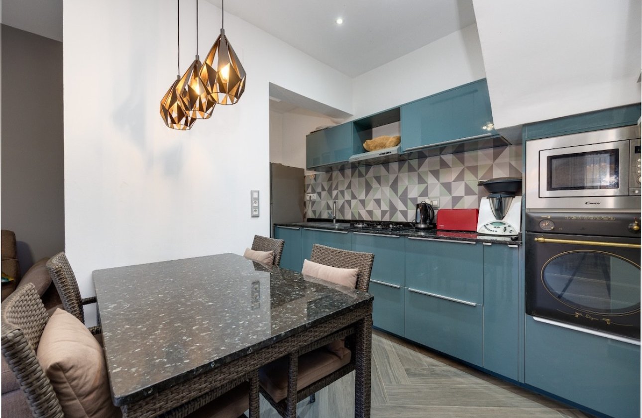 Resale - Town House -
Torrevieja - Torrevieja Centro