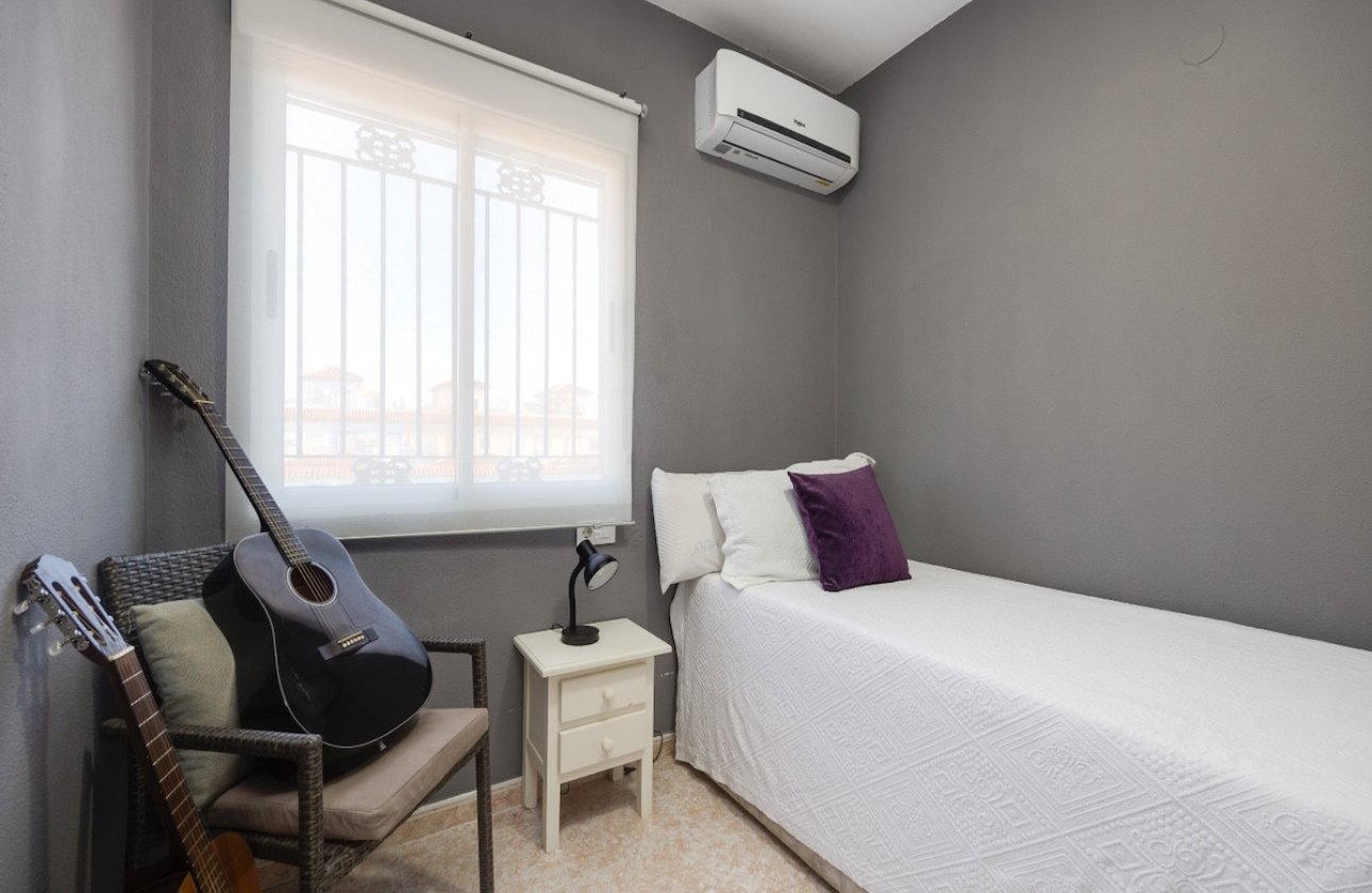 Resale - Town House -
Torrevieja - Torrevieja Centro