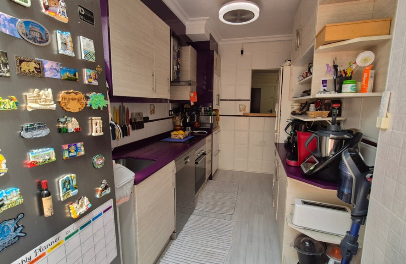 Resale - Town House -
Torrevieja - Torrevieja Centro