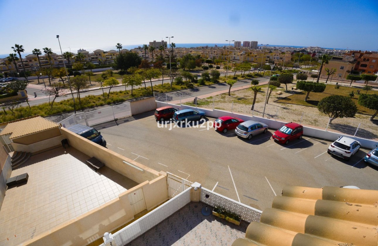 Resale - Town House -
Torrevieja - Torrevieja Centro