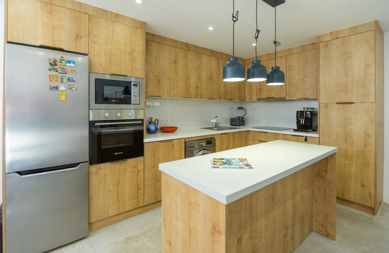 Resale - Town House -
Torrevieja - Torrevieja Centro