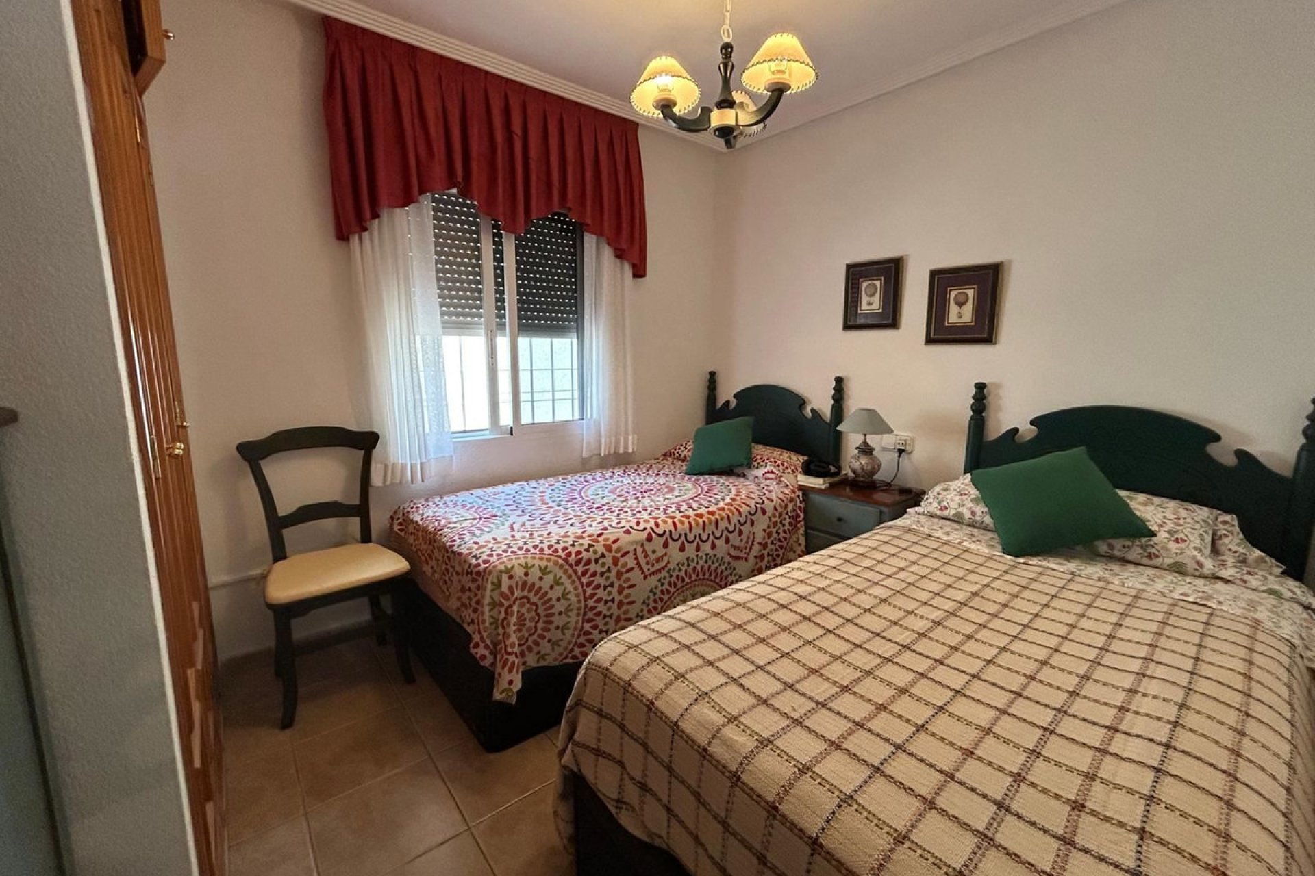 Resale - Town House -
Torrevieja - Torrevieja Centro