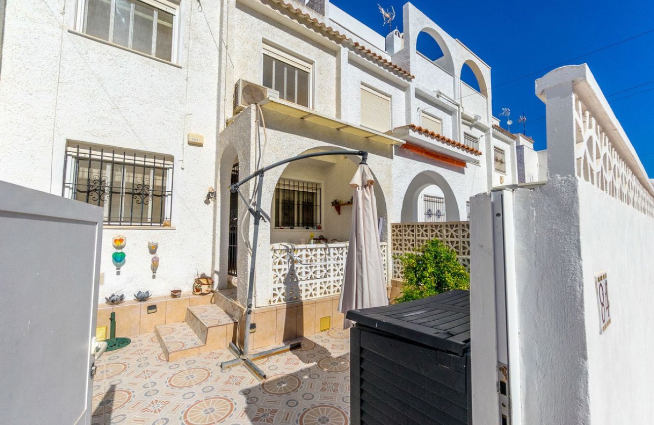 Resale - Town House -
Torrevieja - Torrevieja Centro