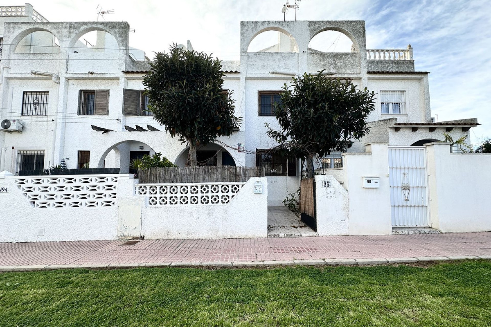 Resale - Town House -
Torrevieja - Torrevieja Centro