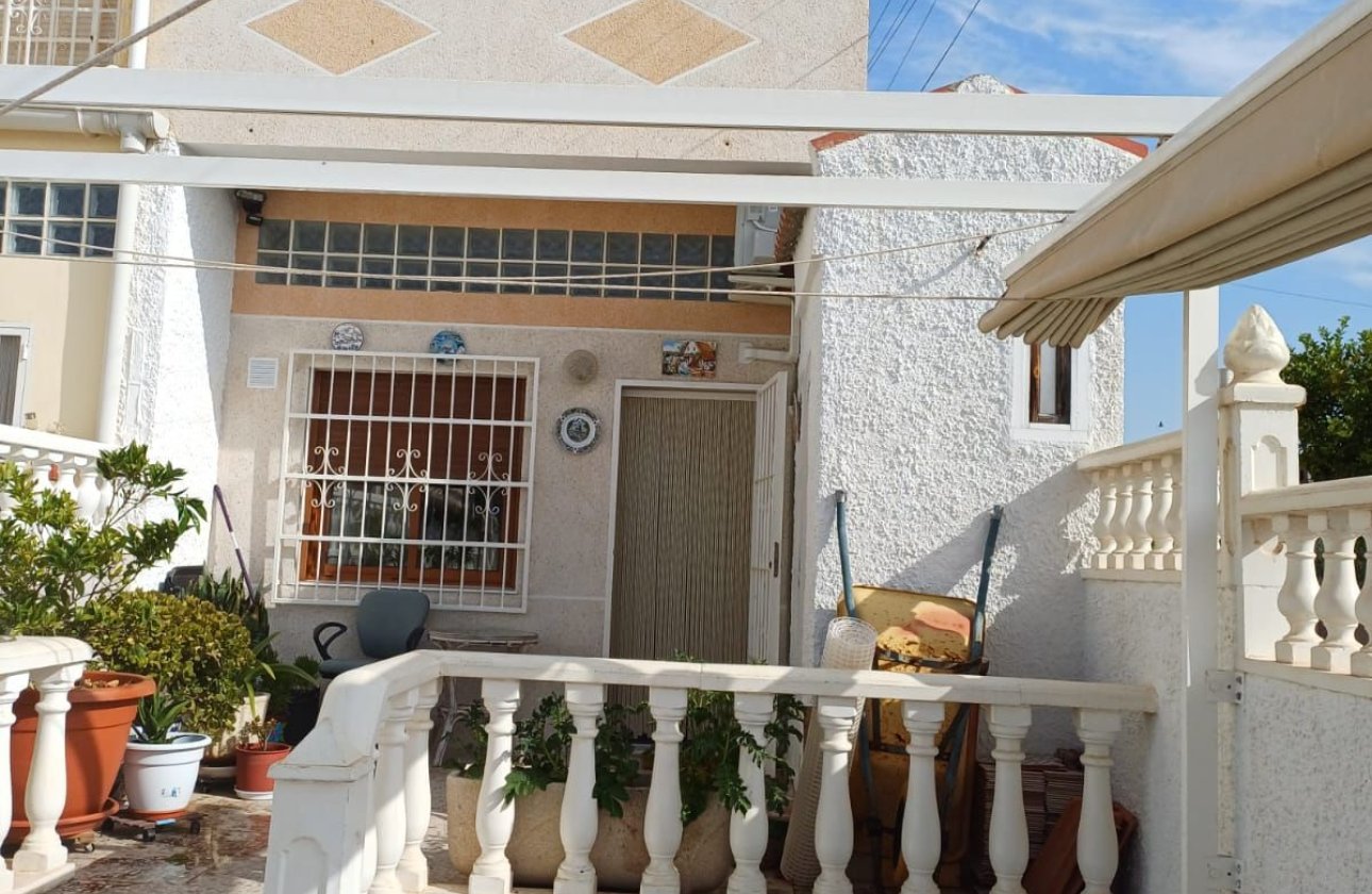 Resale - Town House -
Torrevieja - Torrevieja Centro
