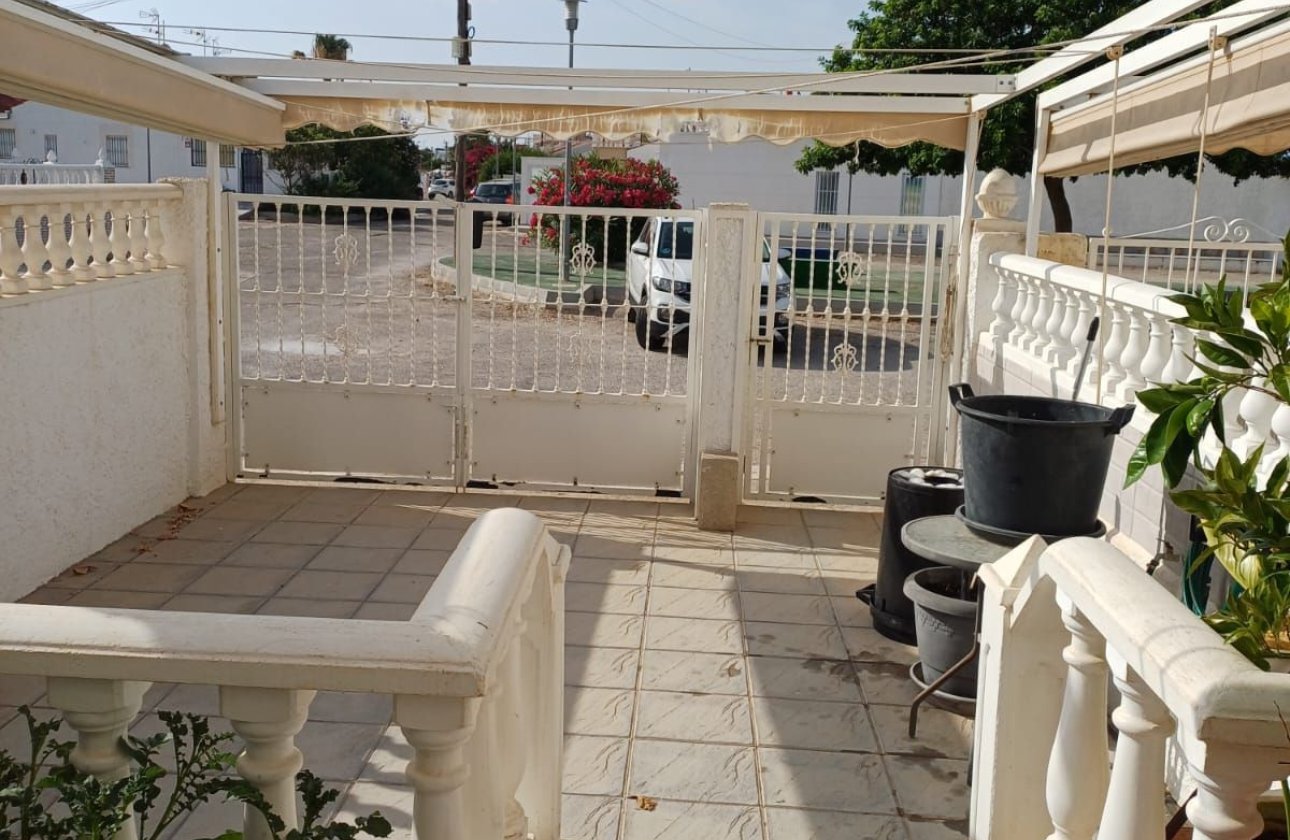Resale - Town House -
Torrevieja - Torrevieja Centro